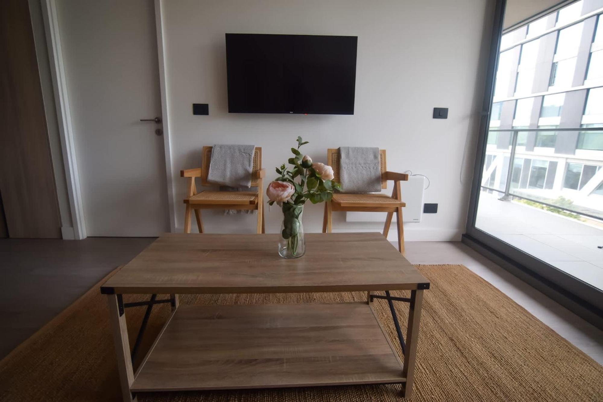 Condes Living Arauco Park Gourmet Couple's Pad * Santiago
