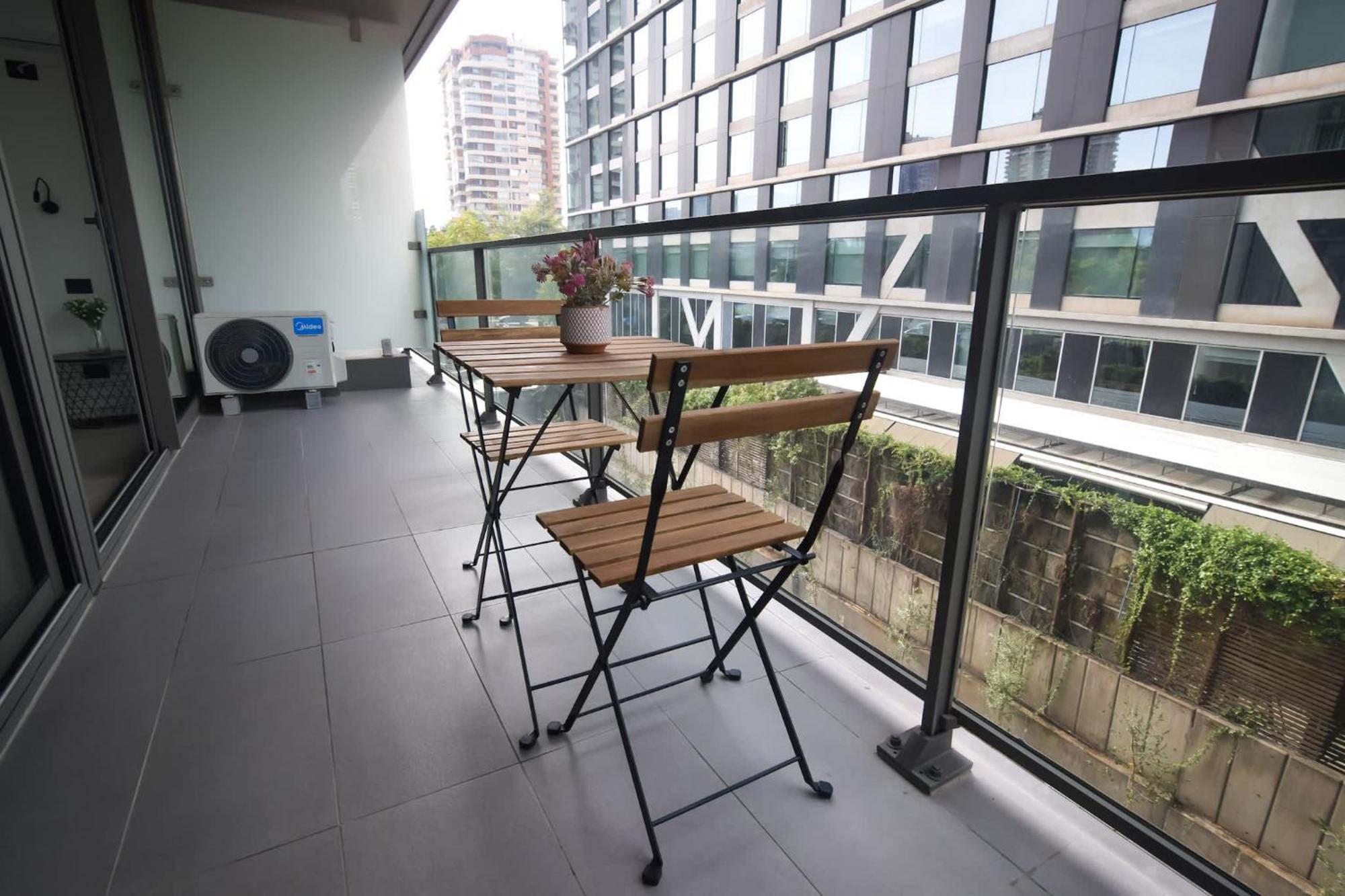 Apartamento Condes Living Arauco Park Gourmet Couple's Pad